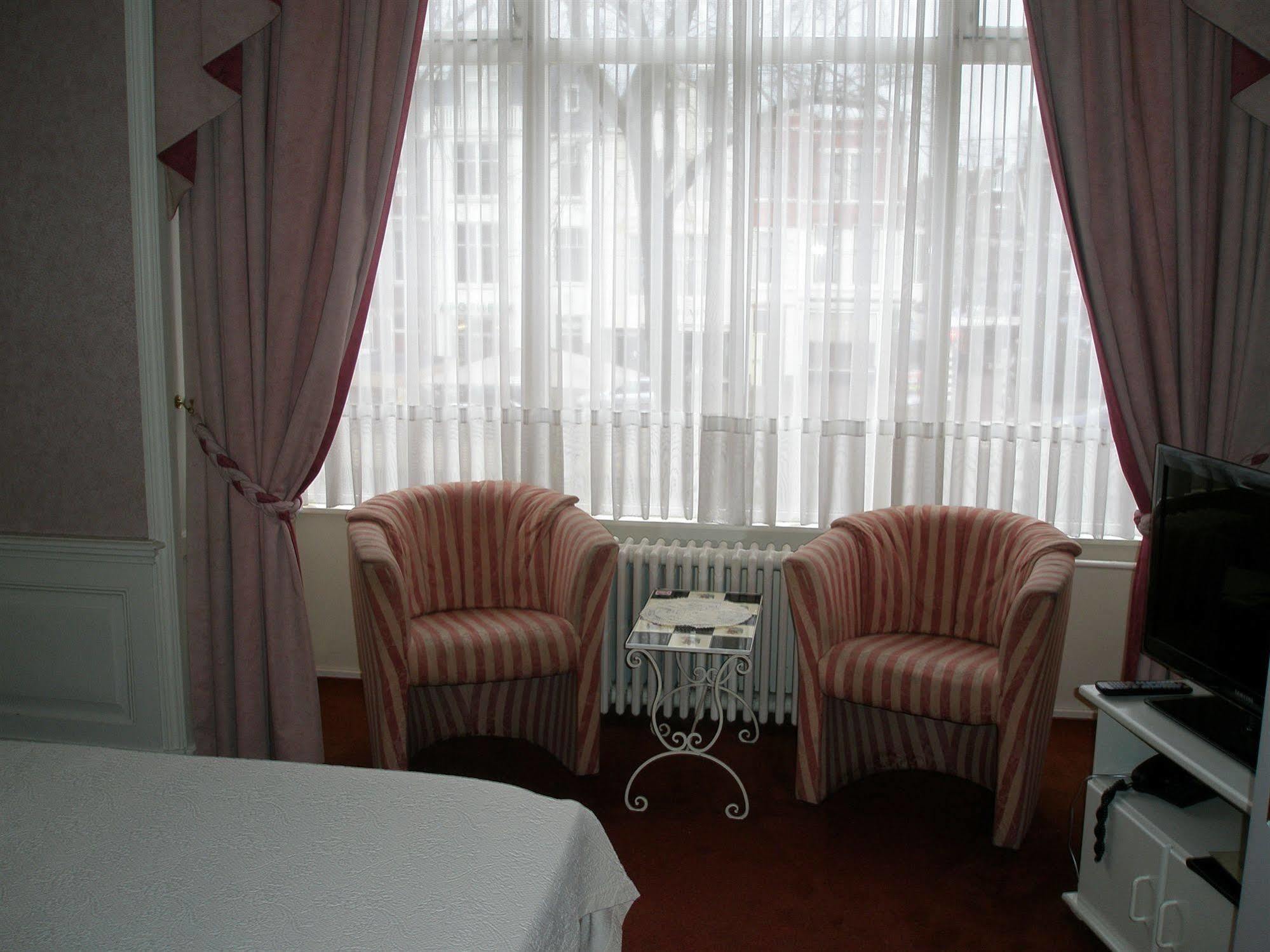 Excelsior 3*