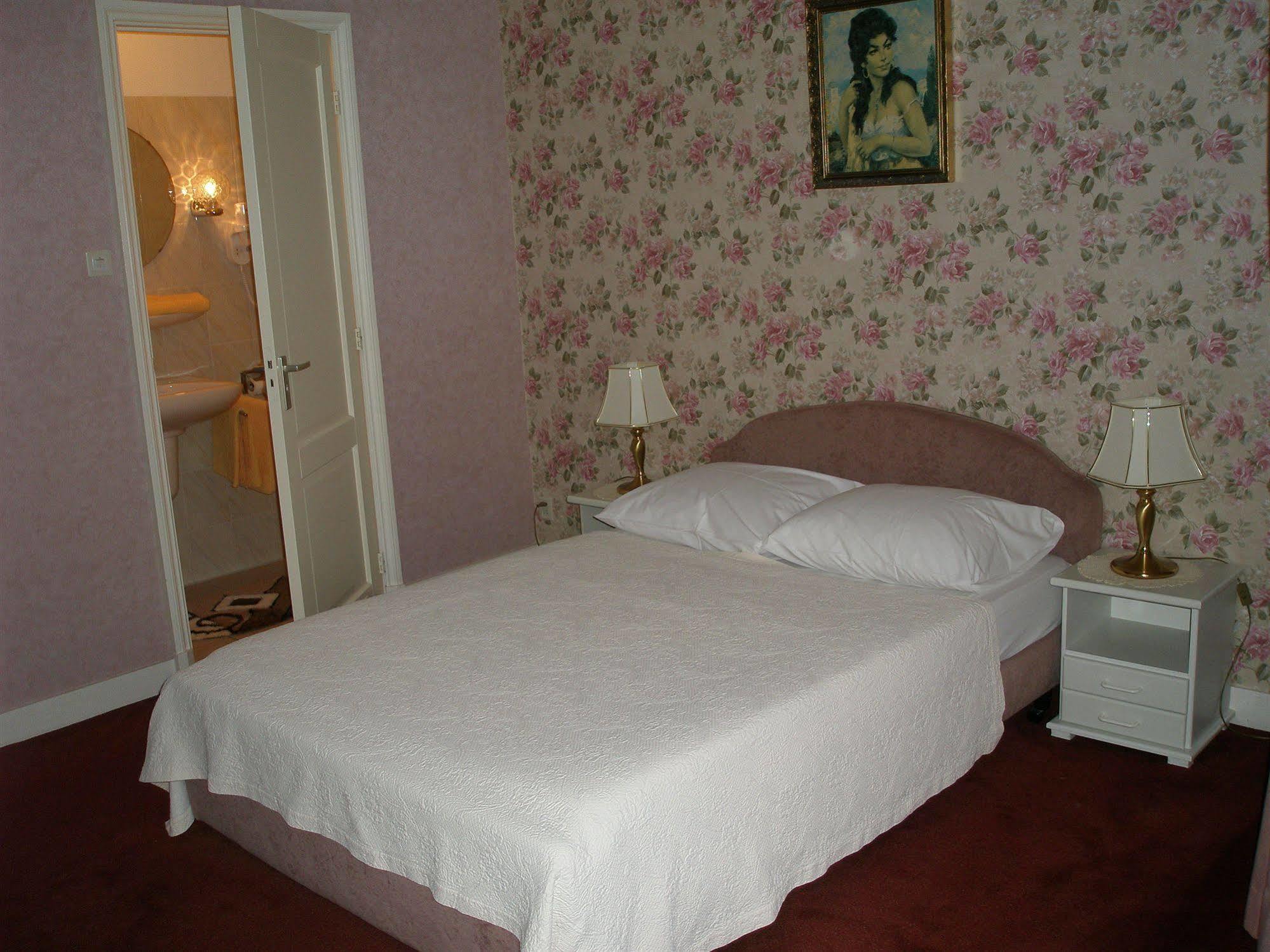 Hotel Excelsior 3*